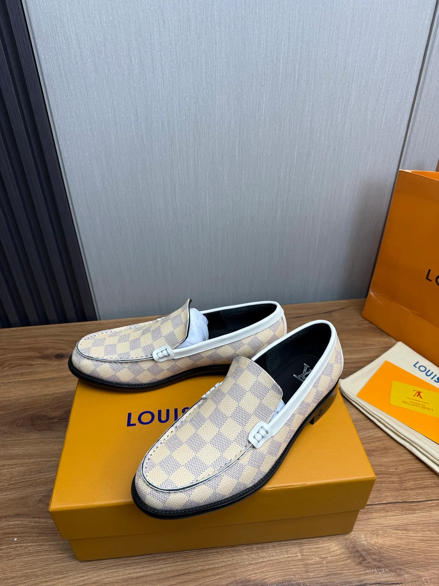 Factory 660💰 LV. Men's business casual leather shoes, all made of imported original brand leather, just to create a more comfortable wearing experience, original non-slip and wear-resistant outsole ✔️16-45 (38.45 non-returnable)